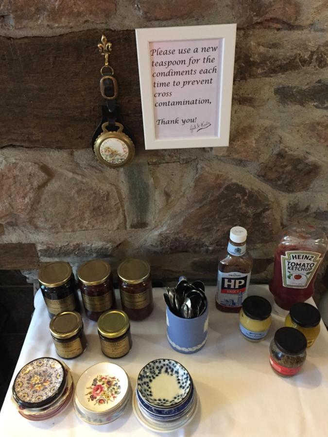 Borderers Inn Brecon Kültér fotó